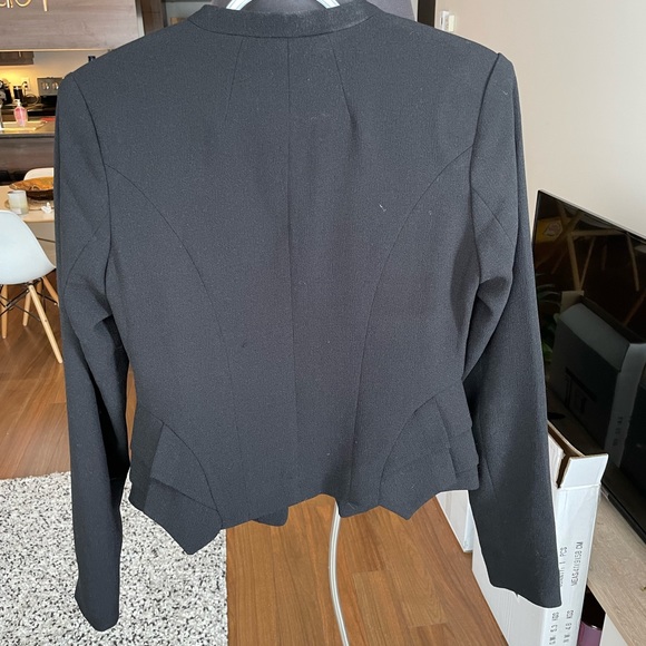 blazer - Picture 2 of 2